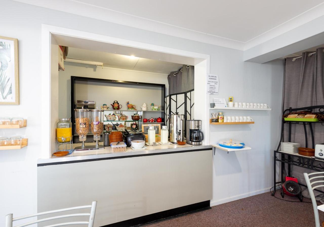 Riviera On Ruthven Motel Toowoomba Exterior photo