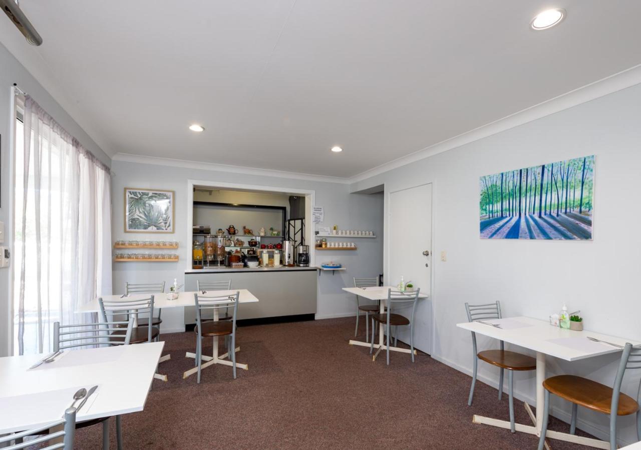Riviera On Ruthven Motel Toowoomba Exterior photo