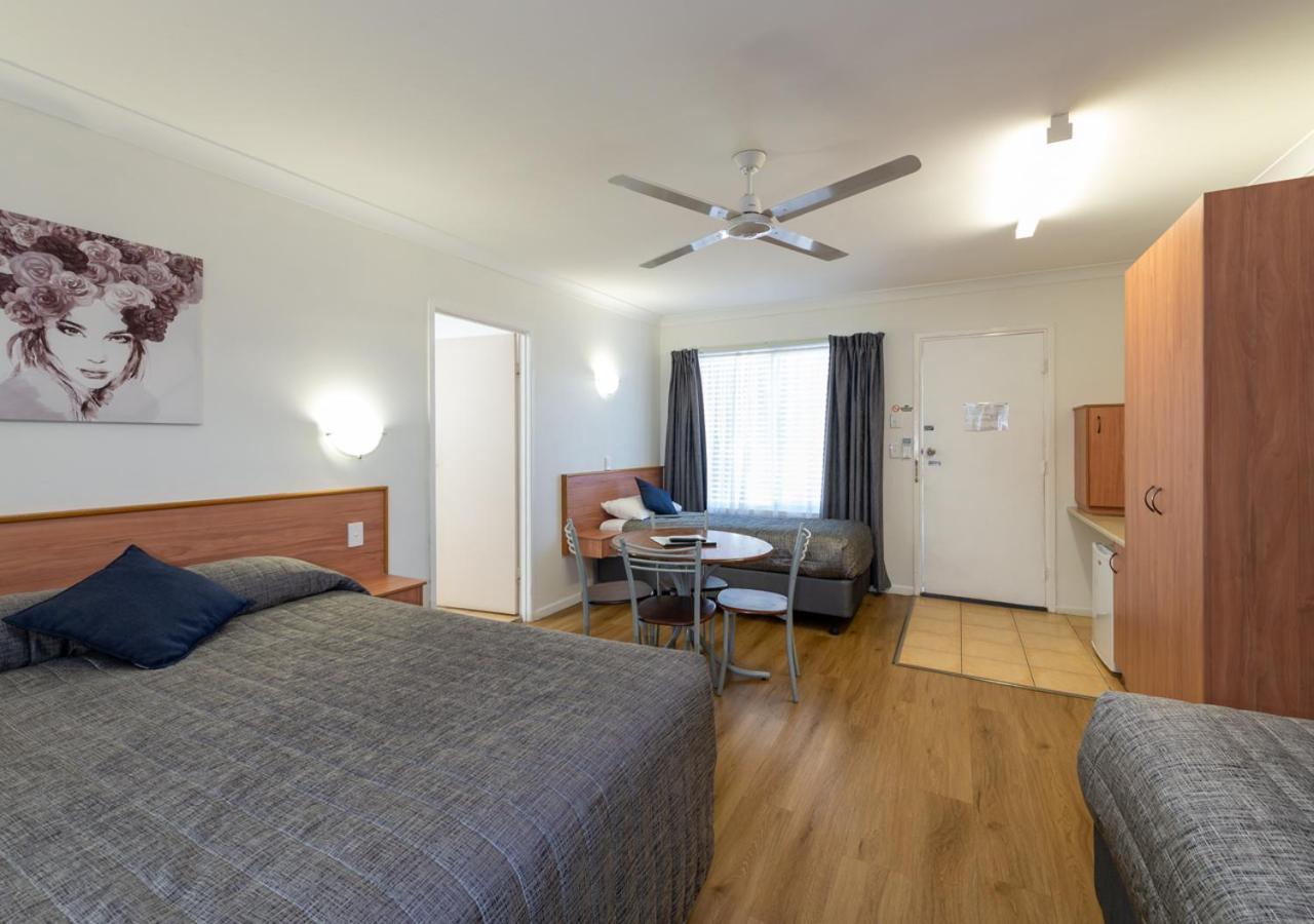 Riviera On Ruthven Motel Toowoomba Exterior photo