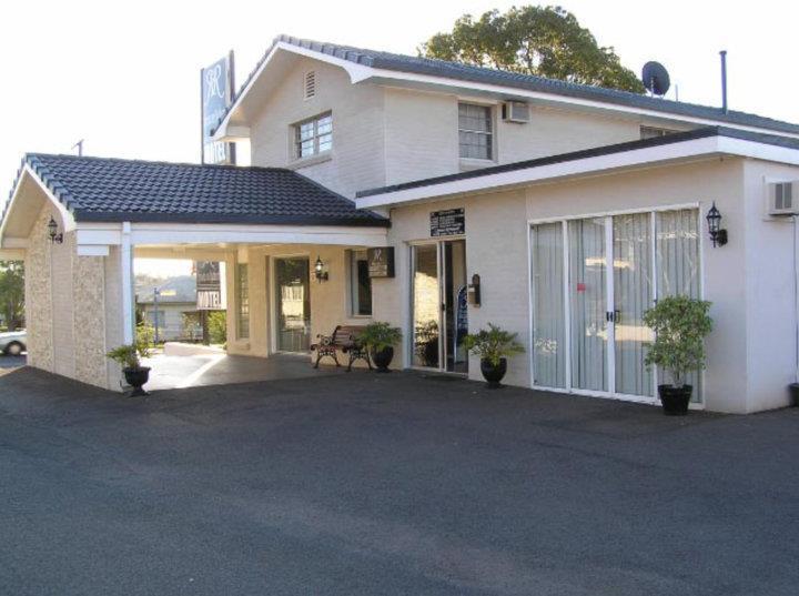 Riviera On Ruthven Motel Toowoomba Exterior photo