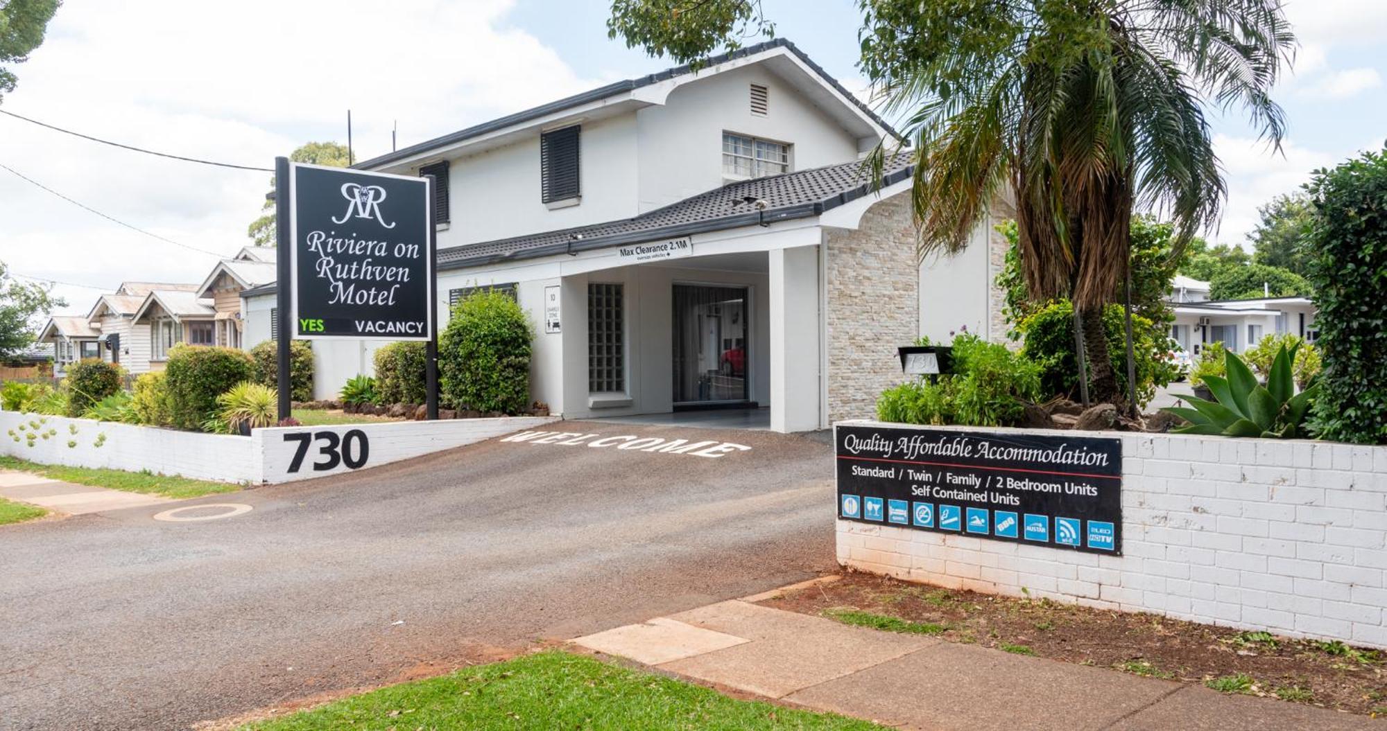 Riviera On Ruthven Motel Toowoomba Exterior photo