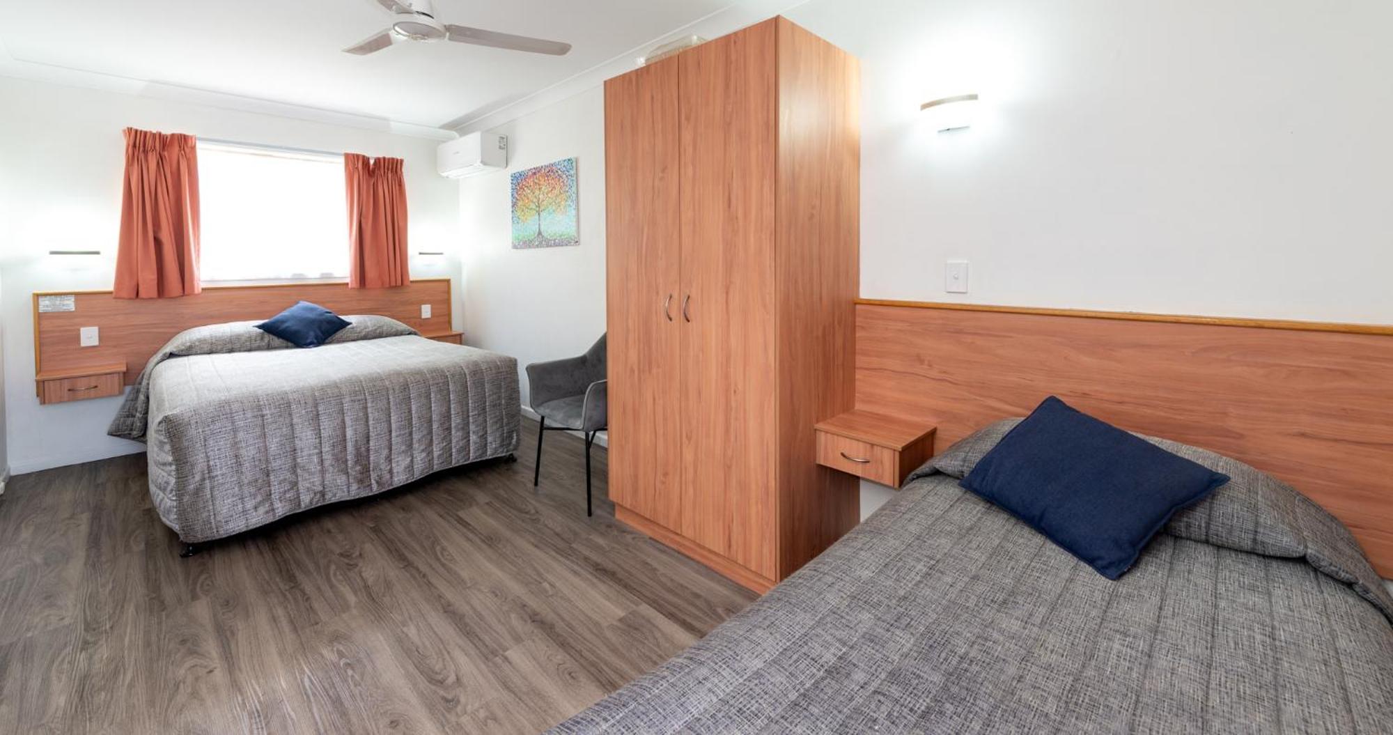 Riviera On Ruthven Motel Toowoomba Exterior photo