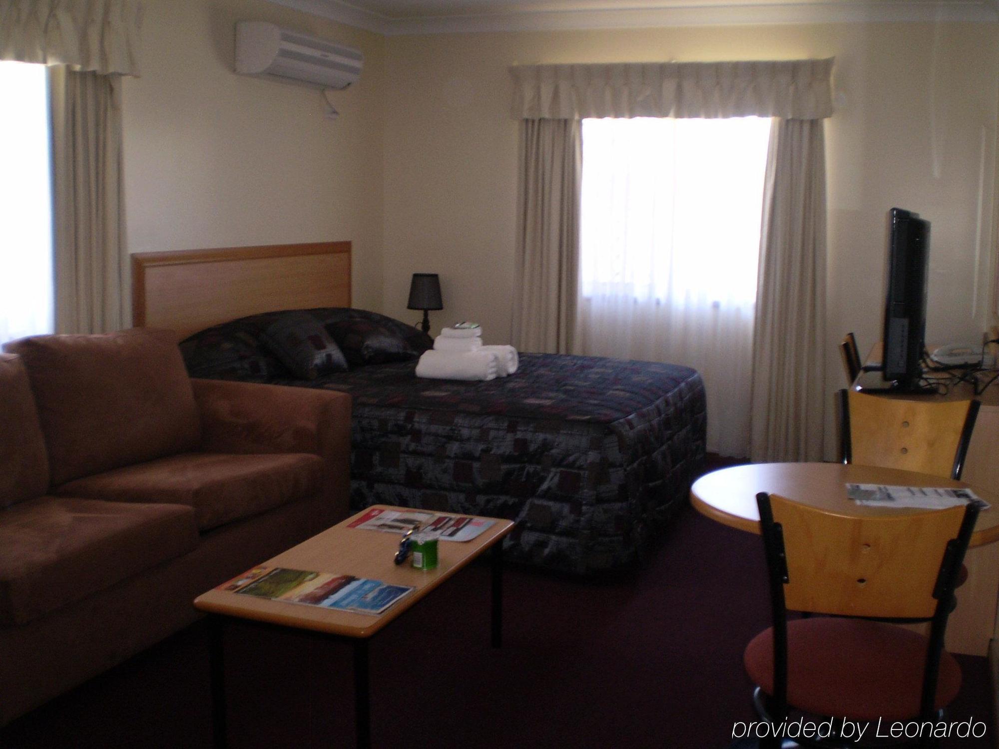 Riviera On Ruthven Motel Toowoomba Room photo
