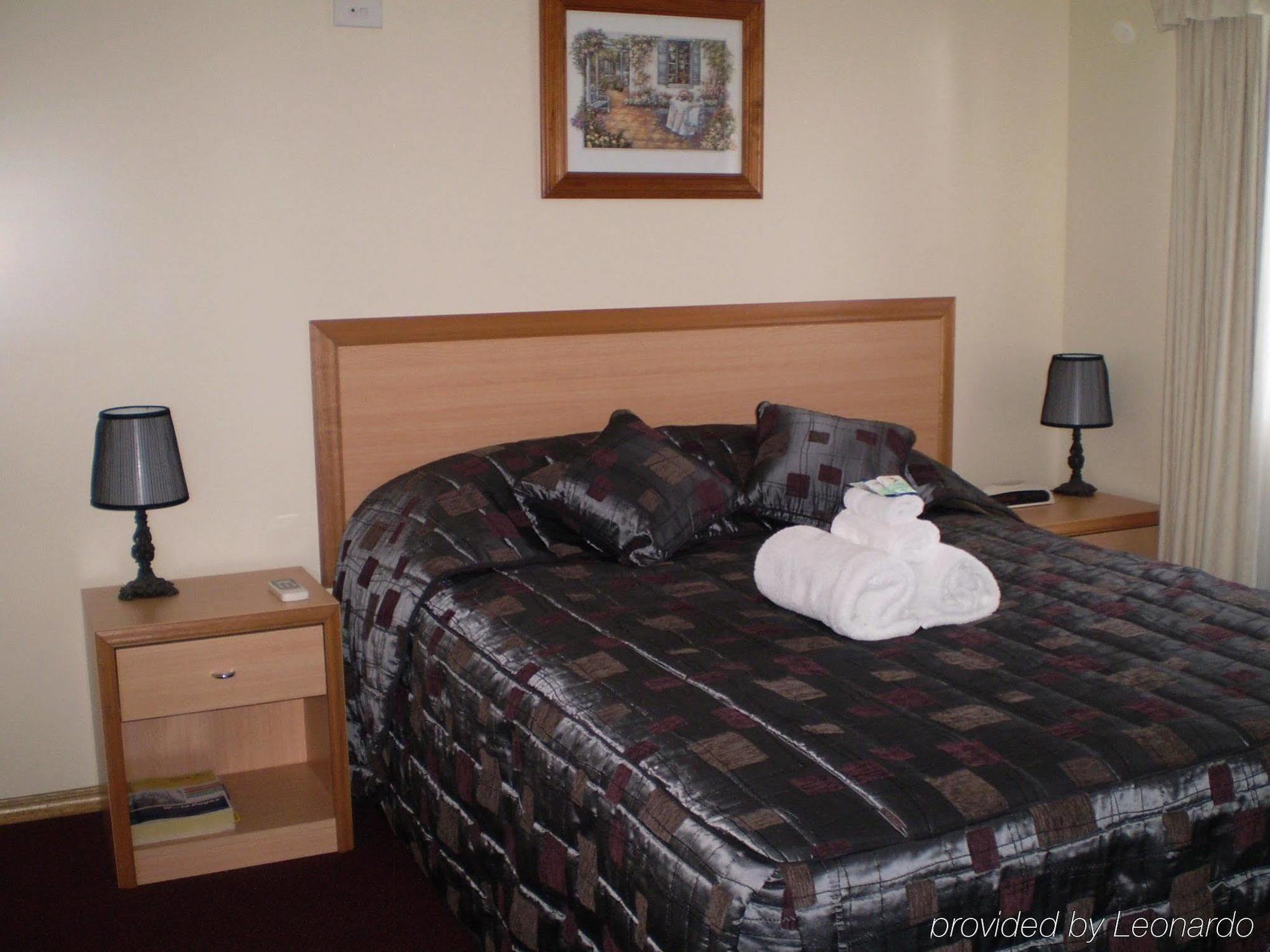 Riviera On Ruthven Motel Toowoomba Room photo